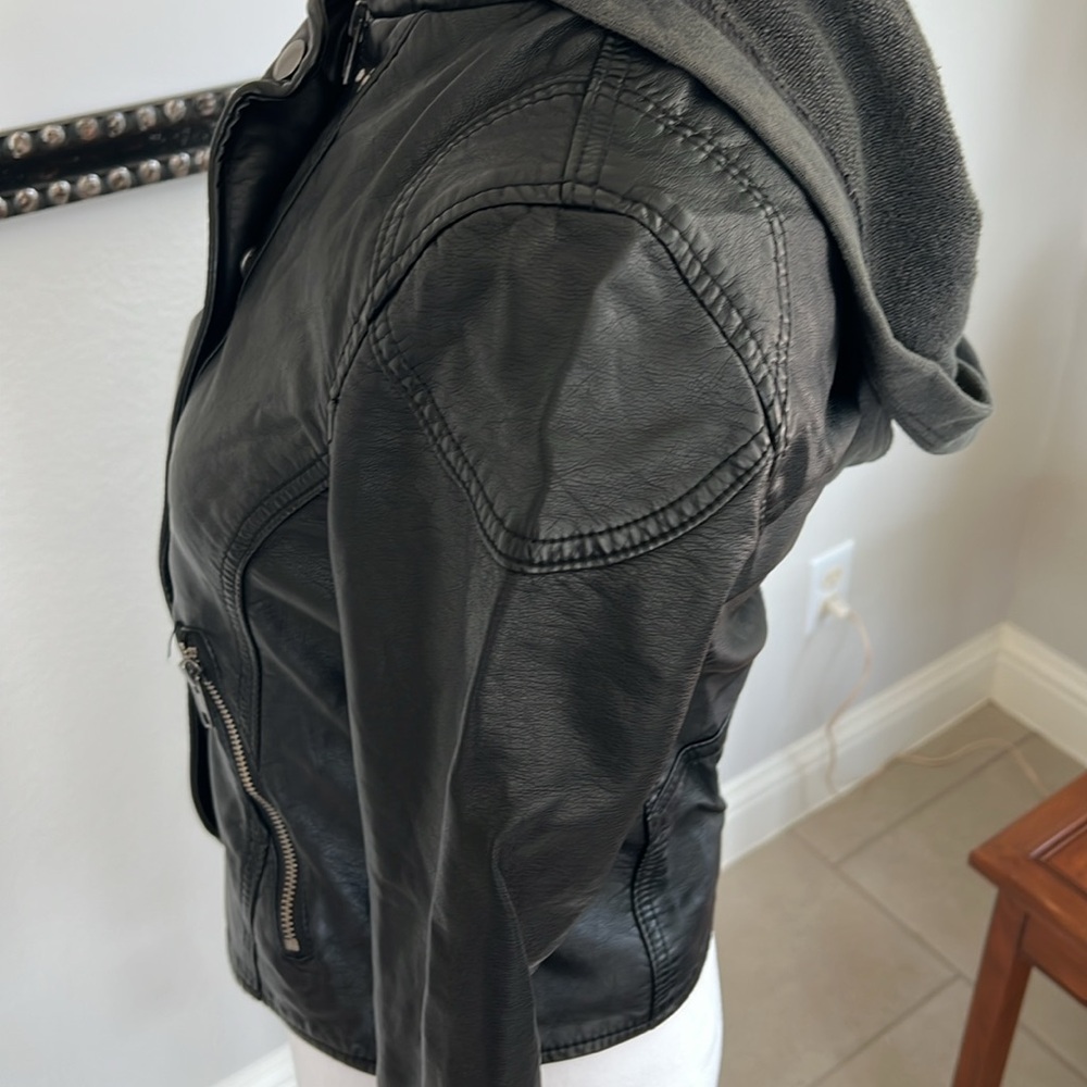 NWT Free People New Dawn Vegan Leather Jacket XS - Picture 7 of 8